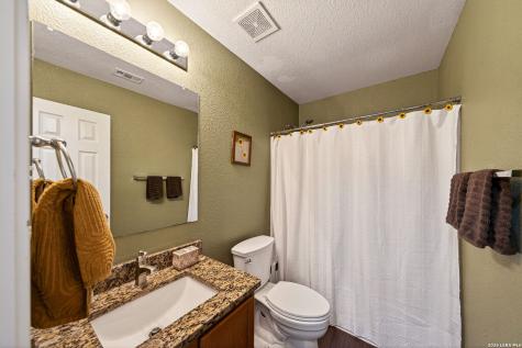 7942 Ruidoso Chase Selma TX 78154
