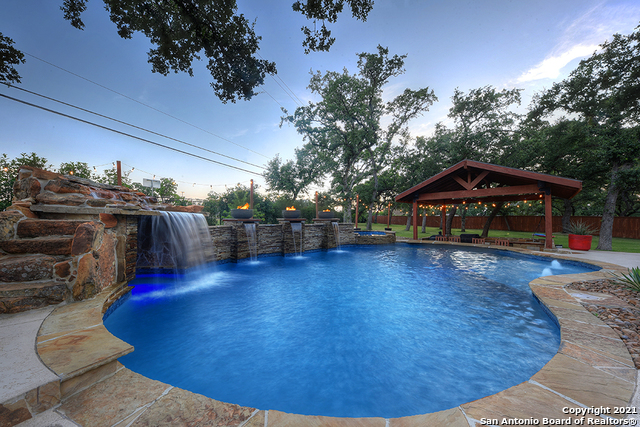 906 Fuego Del Sol San Antonio TX 78260