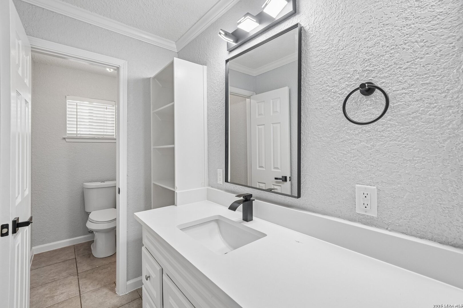 554 Kate Schenck Avenue San Antonio TX 78223