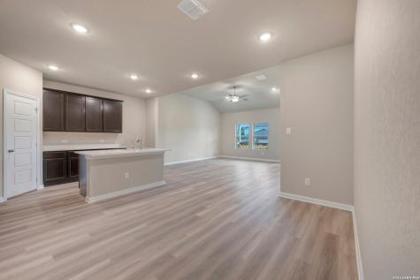 5051 Cacti Orchard San Antonio TX 78222