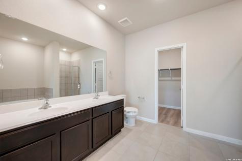 5051 Cacti Orchard San Antonio TX 78222