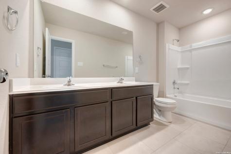 5051 Cacti Orchard San Antonio TX 78222