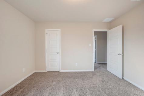 5051 Cacti Orchard San Antonio TX 78222