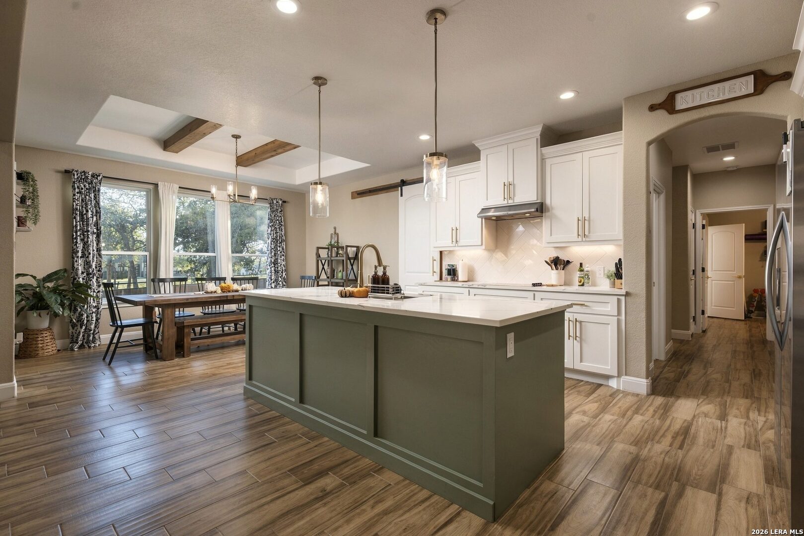 181 W Magnolia Circle La Vernia TX 78121
