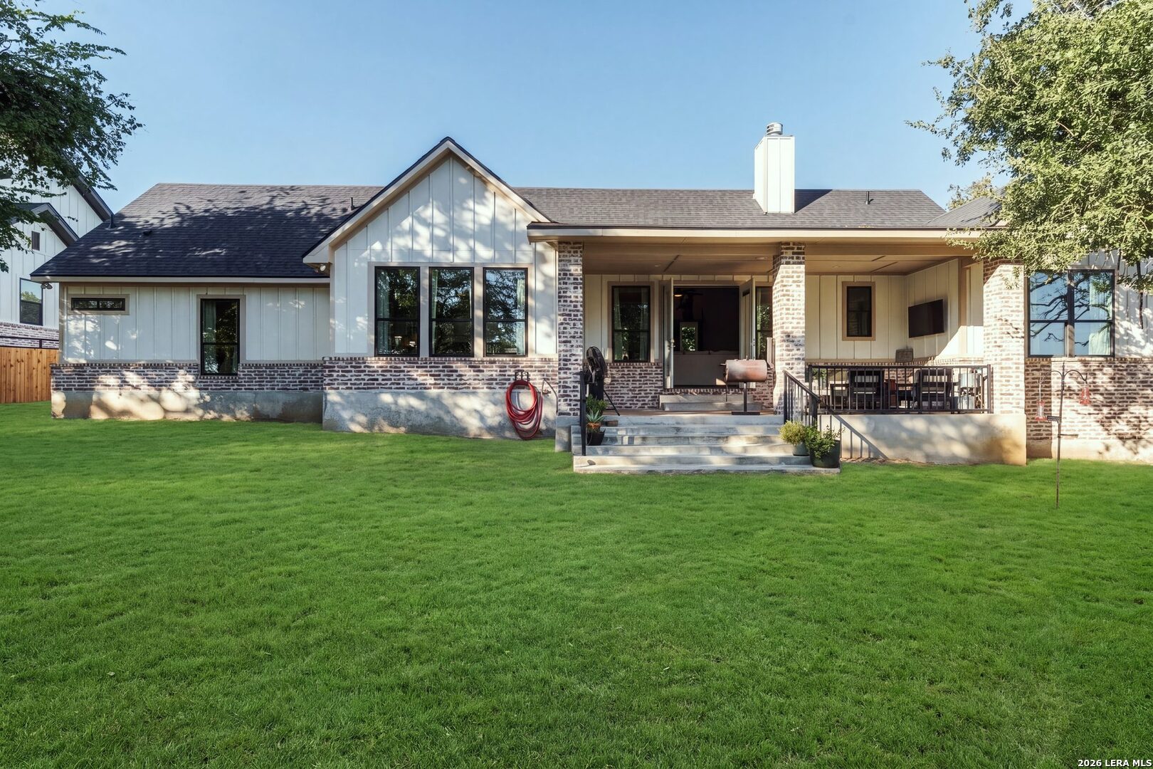 181 W Magnolia Circle La Vernia TX 78121