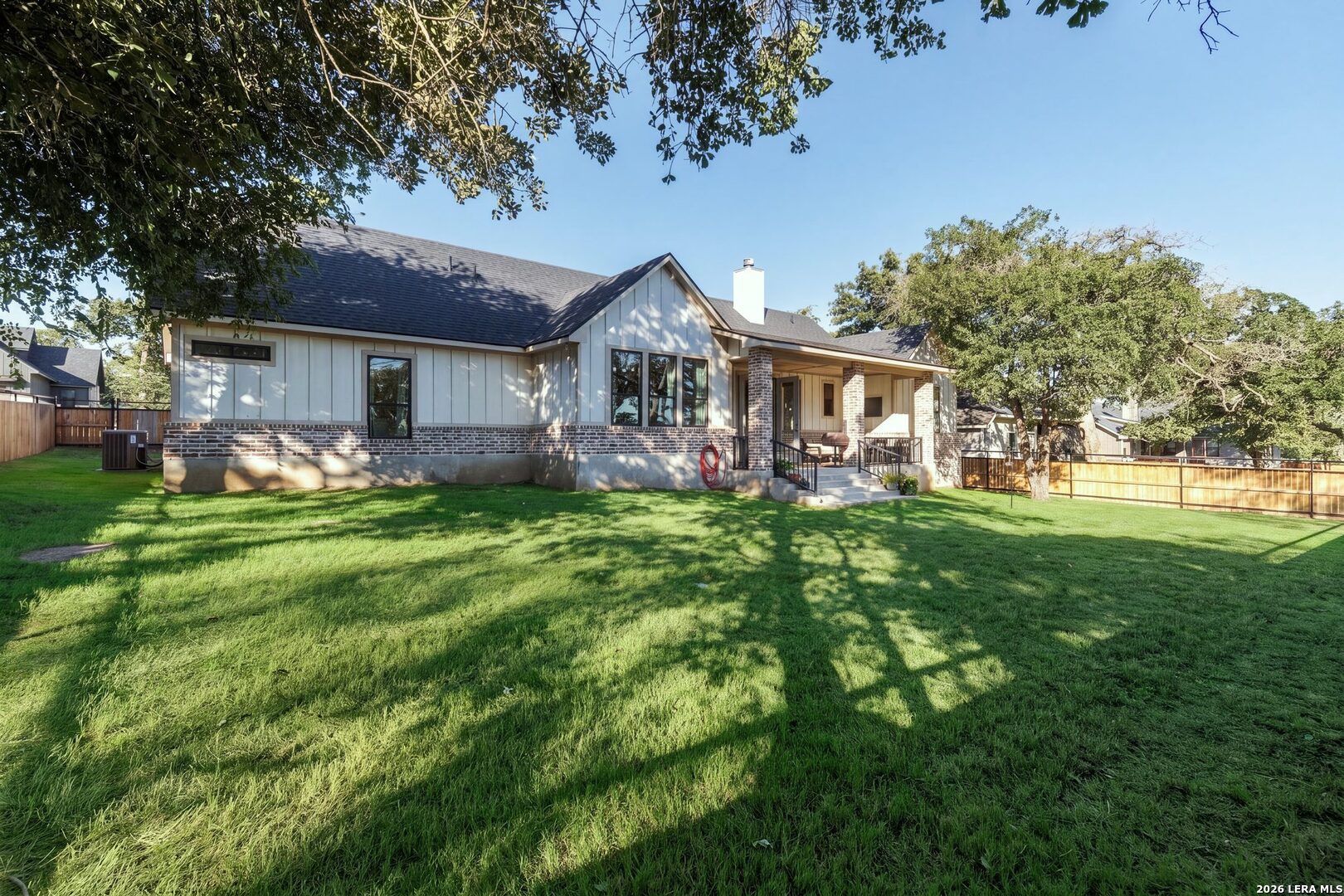 181 W Magnolia Circle La Vernia TX 78121