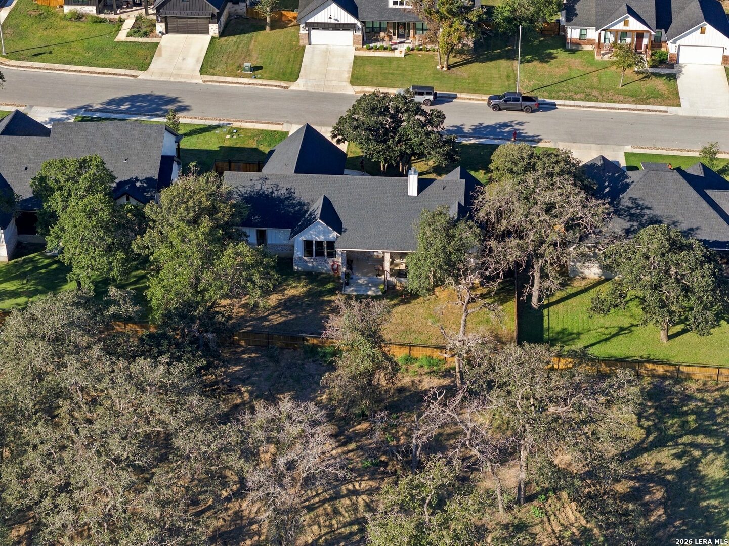 181 W Magnolia Circle La Vernia TX 78121