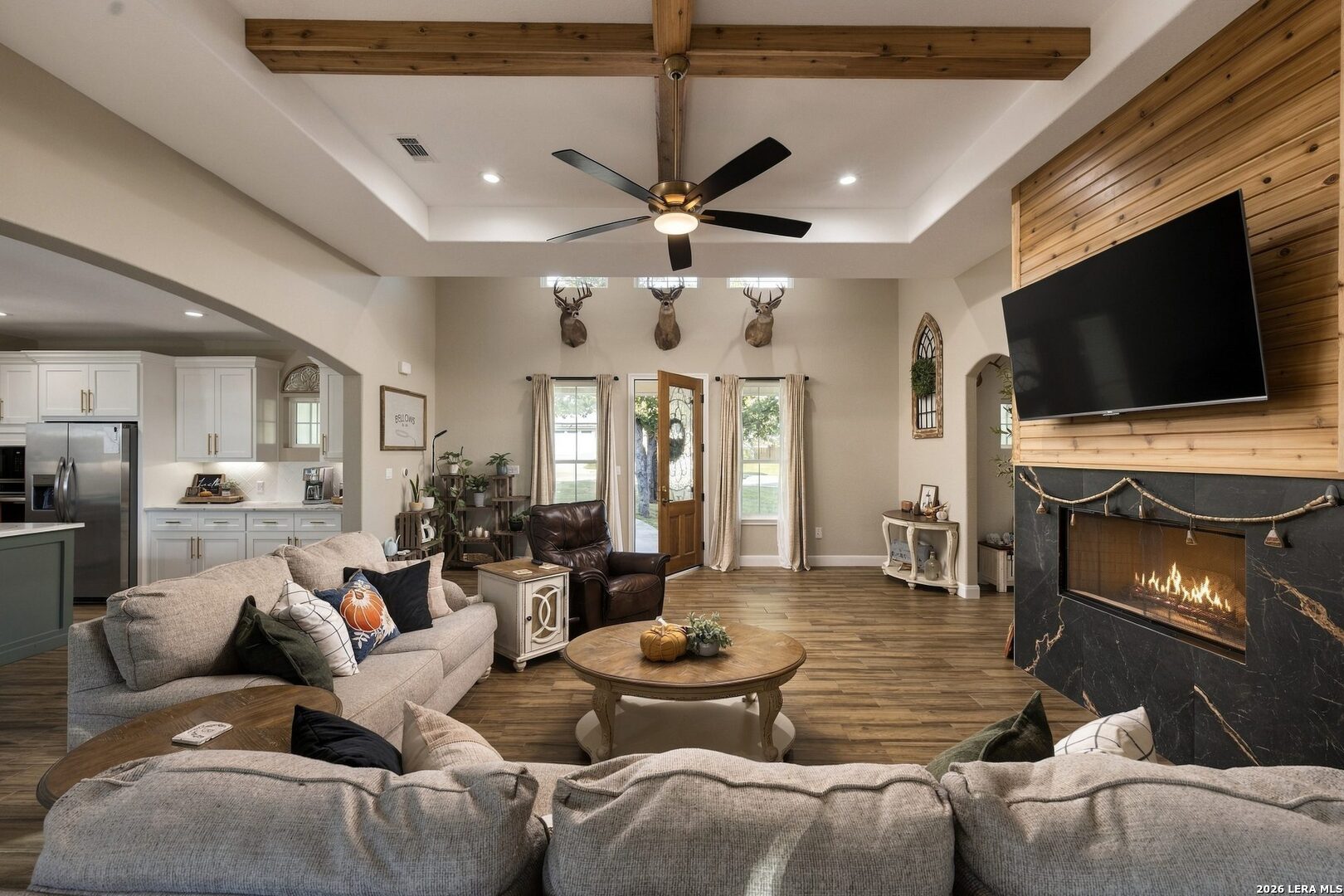 181 W Magnolia Circle La Vernia TX 78121