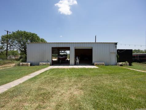 9180 Hildebrandt San Antonio TX 78222
