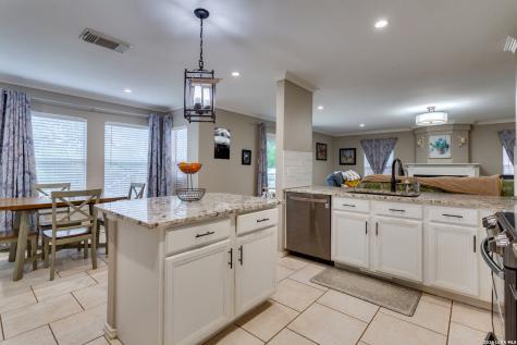 2422 Newoak Park San Antonio TX 78230