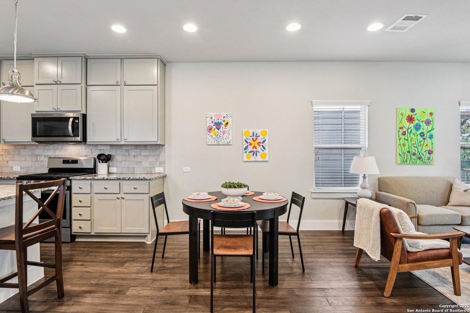 445 Natalen San Antonio TX 78209