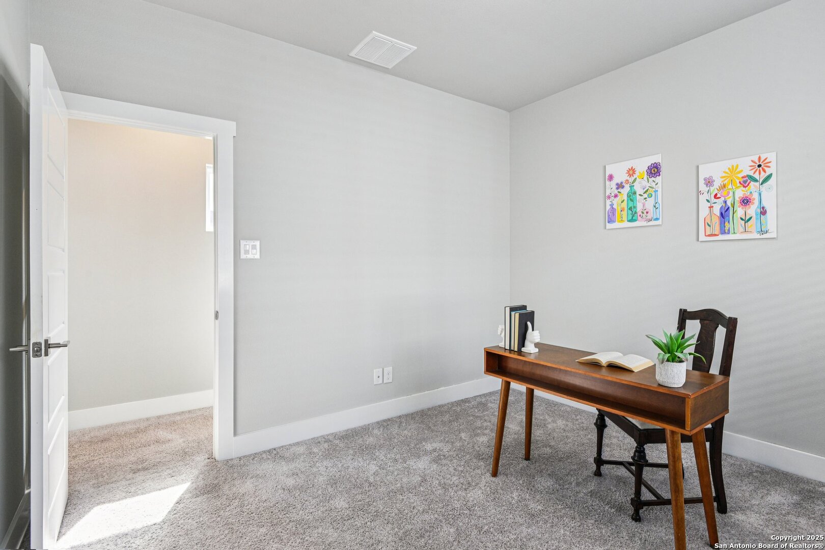 445 Natalen San Antonio TX 78209