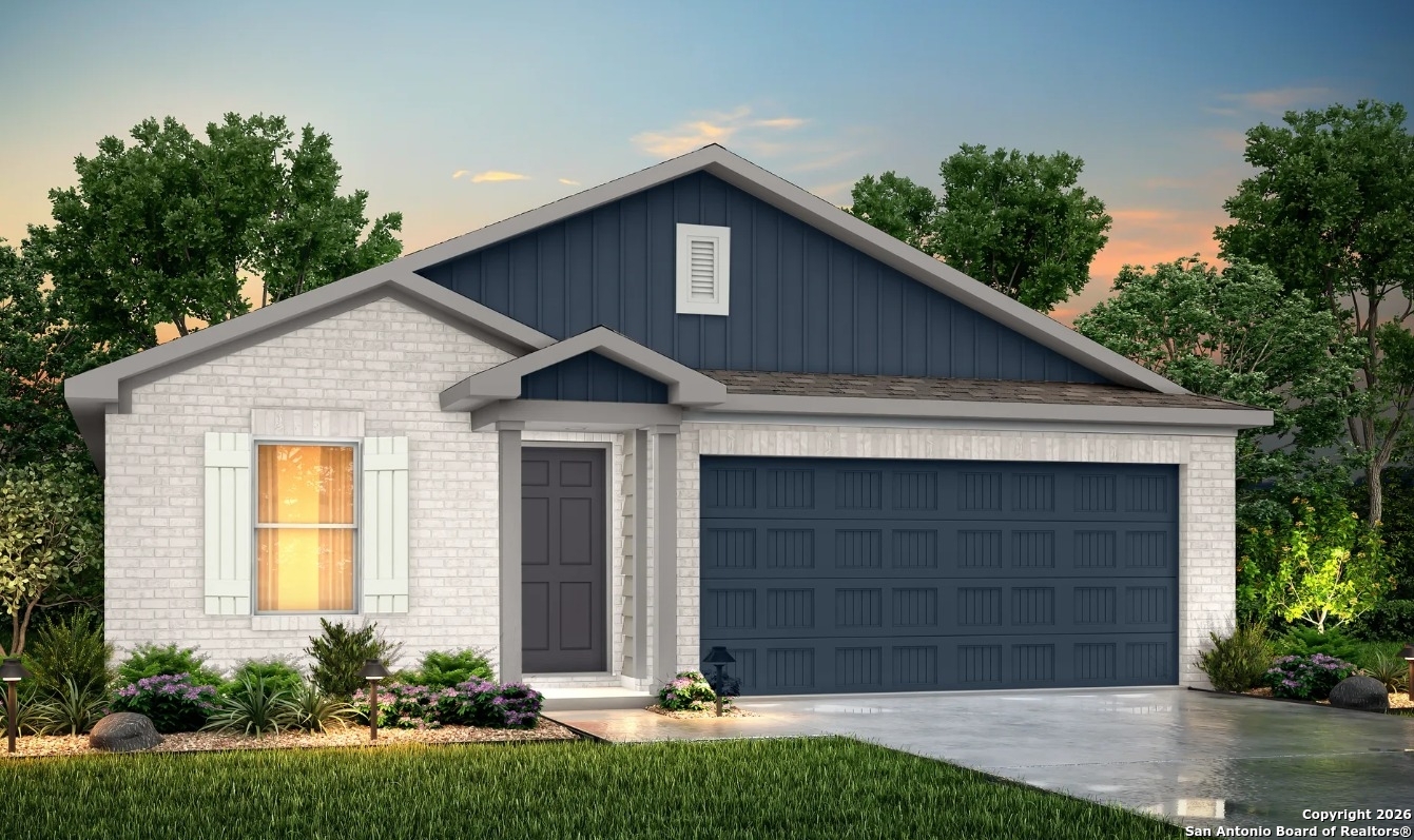 105 Boulder Ridge Drive Cuero TX 77594