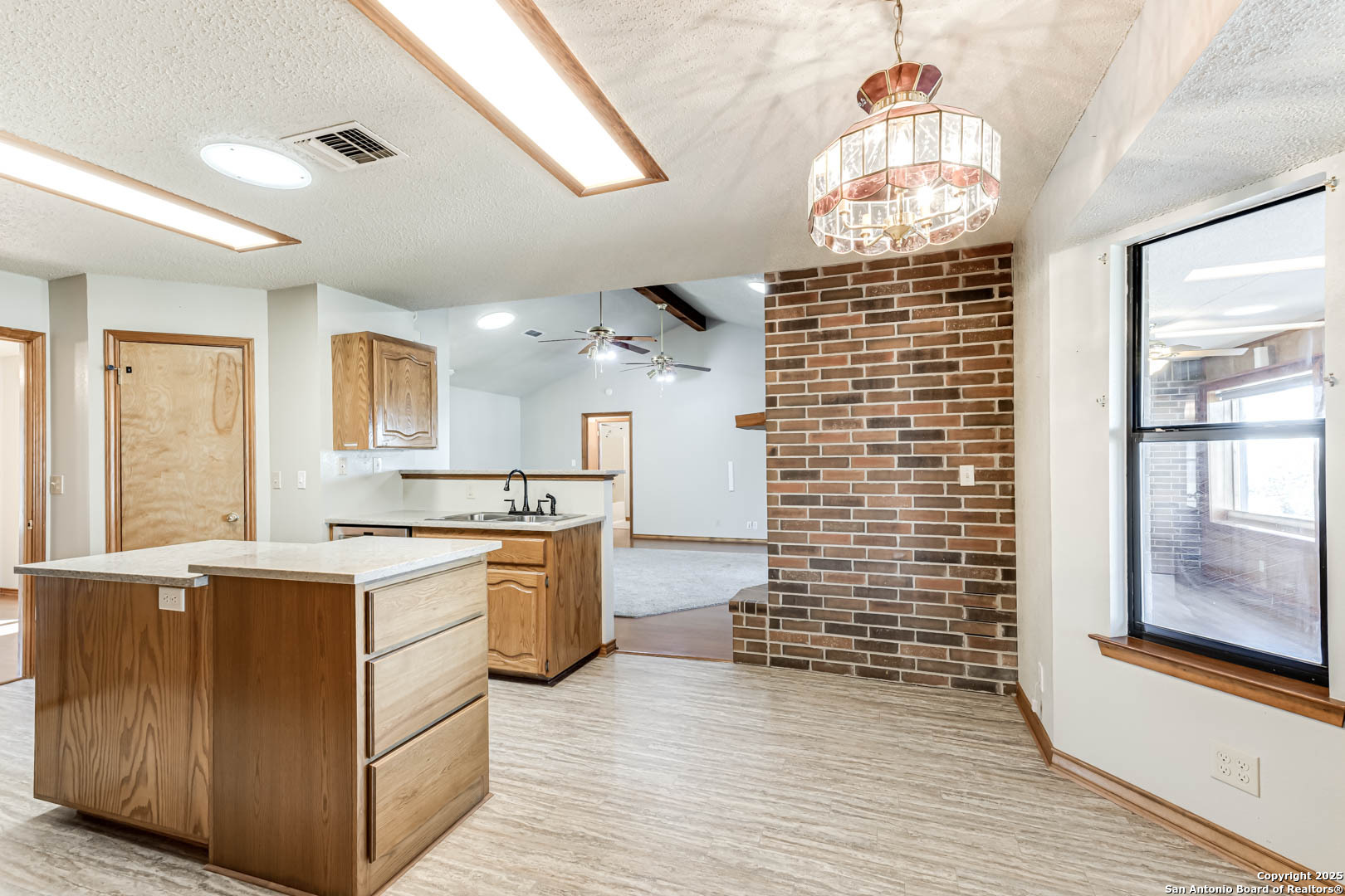 2454 Island View Canyon Lake TX 78133