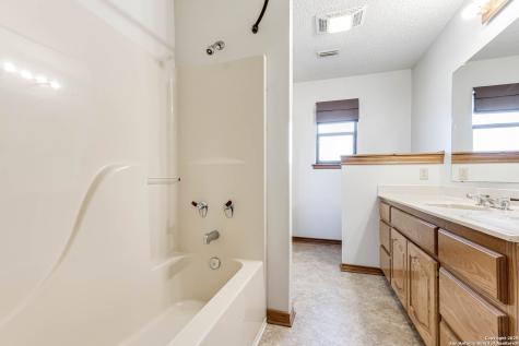2454 Island View Canyon Lake TX 78133