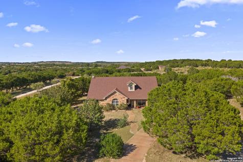2804 County Road 1045 Lampasas TX 76550