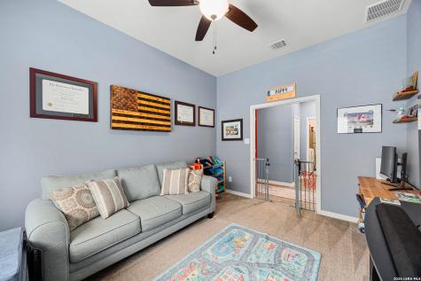 8734 Hideout Bend San Antonio TX 78254