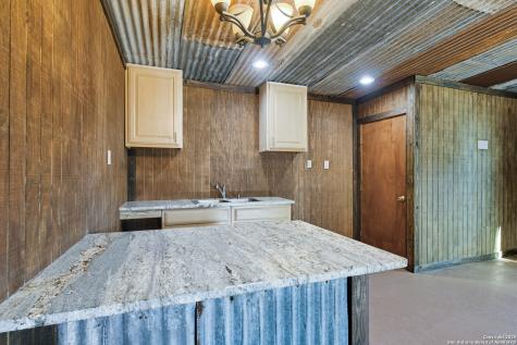 706 Sunrise La Vernia TX 78121
