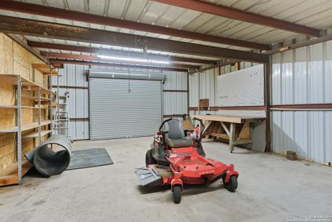 706 Sunrise La Vernia TX 78121