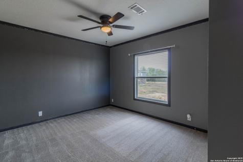 290 Lilly Bear Lane Moore TX 78057