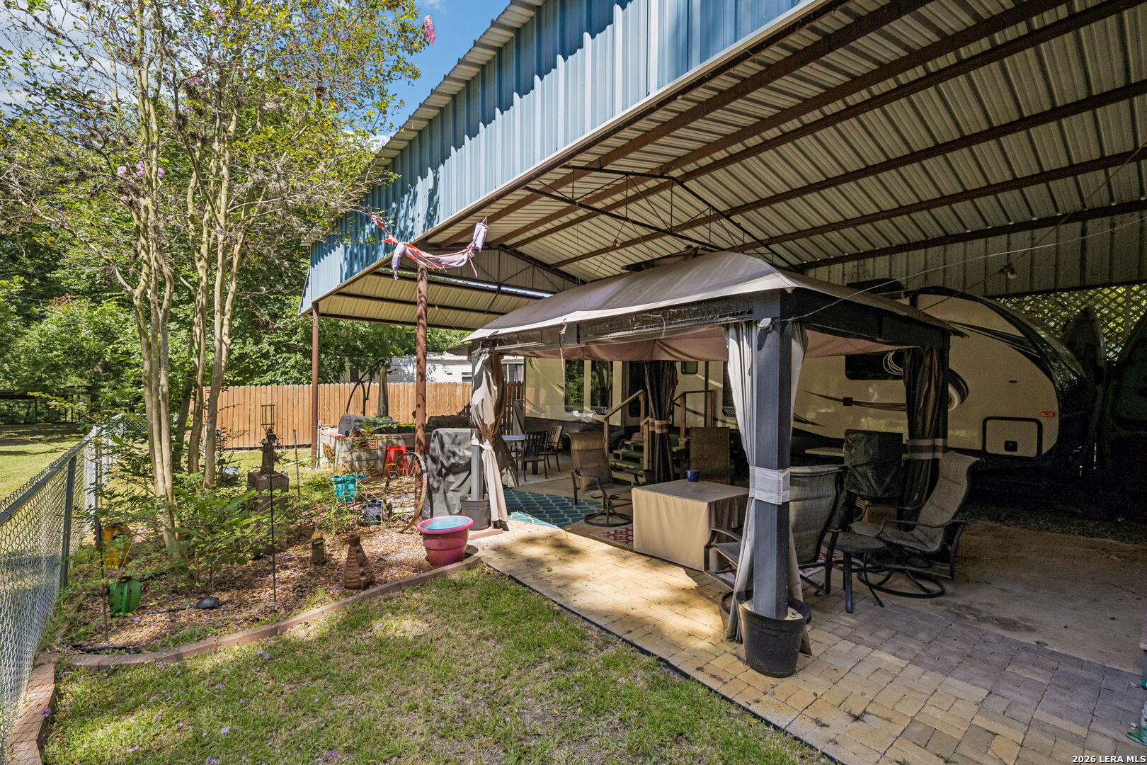 597 Cr 90 B Gonzales TX 78629