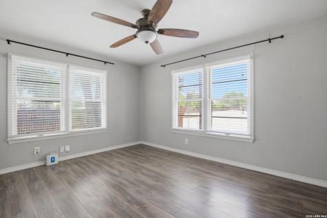 1225 Unicorn New Braunfels TX 78130