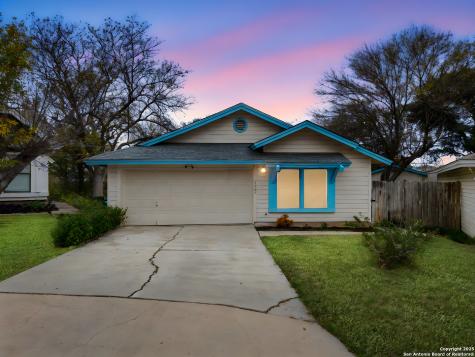 3807 Pine Breeze San Antonio TX 78247