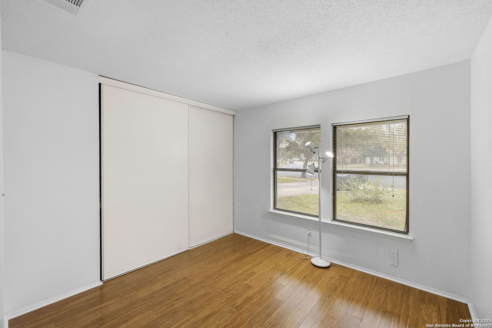 3807 Pine Breeze San Antonio TX 78247