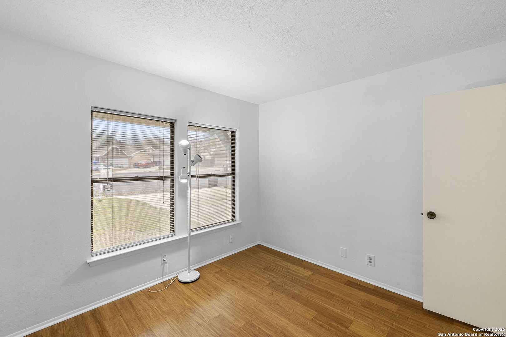 3807 Pine Breeze San Antonio TX 78247