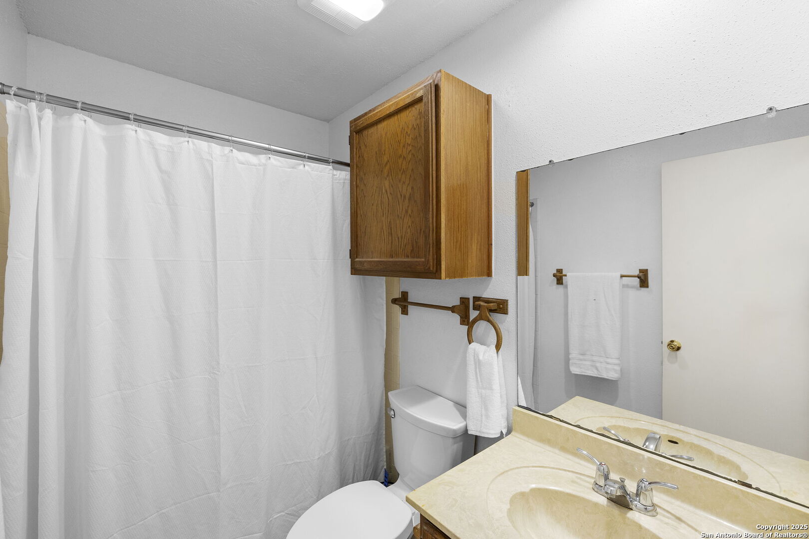 3807 Pine Breeze San Antonio TX 78247