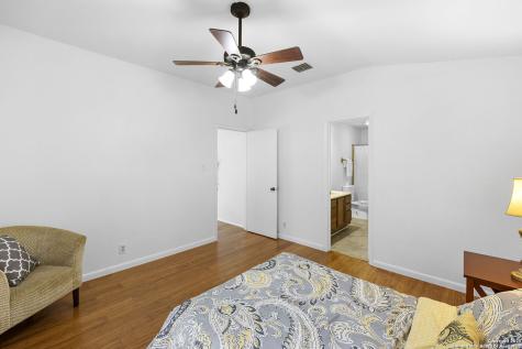 3807 Pine Breeze San Antonio TX 78247
