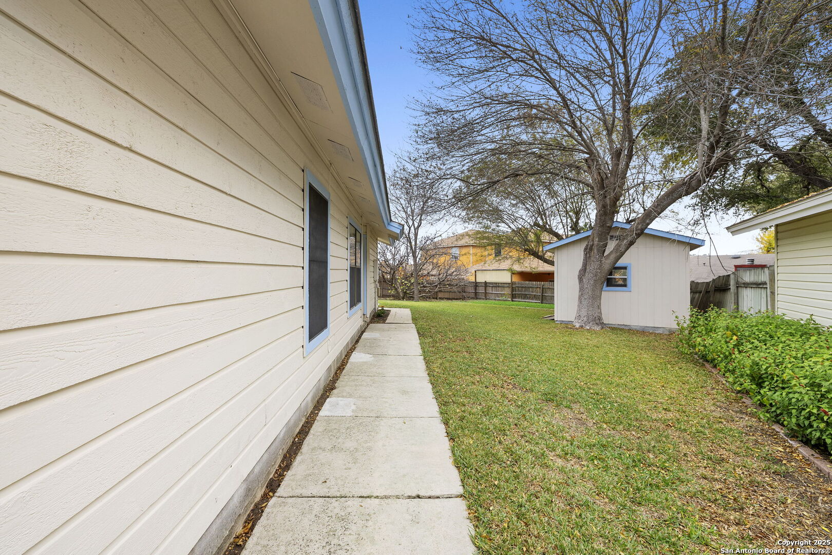 3807 Pine Breeze San Antonio TX 78247