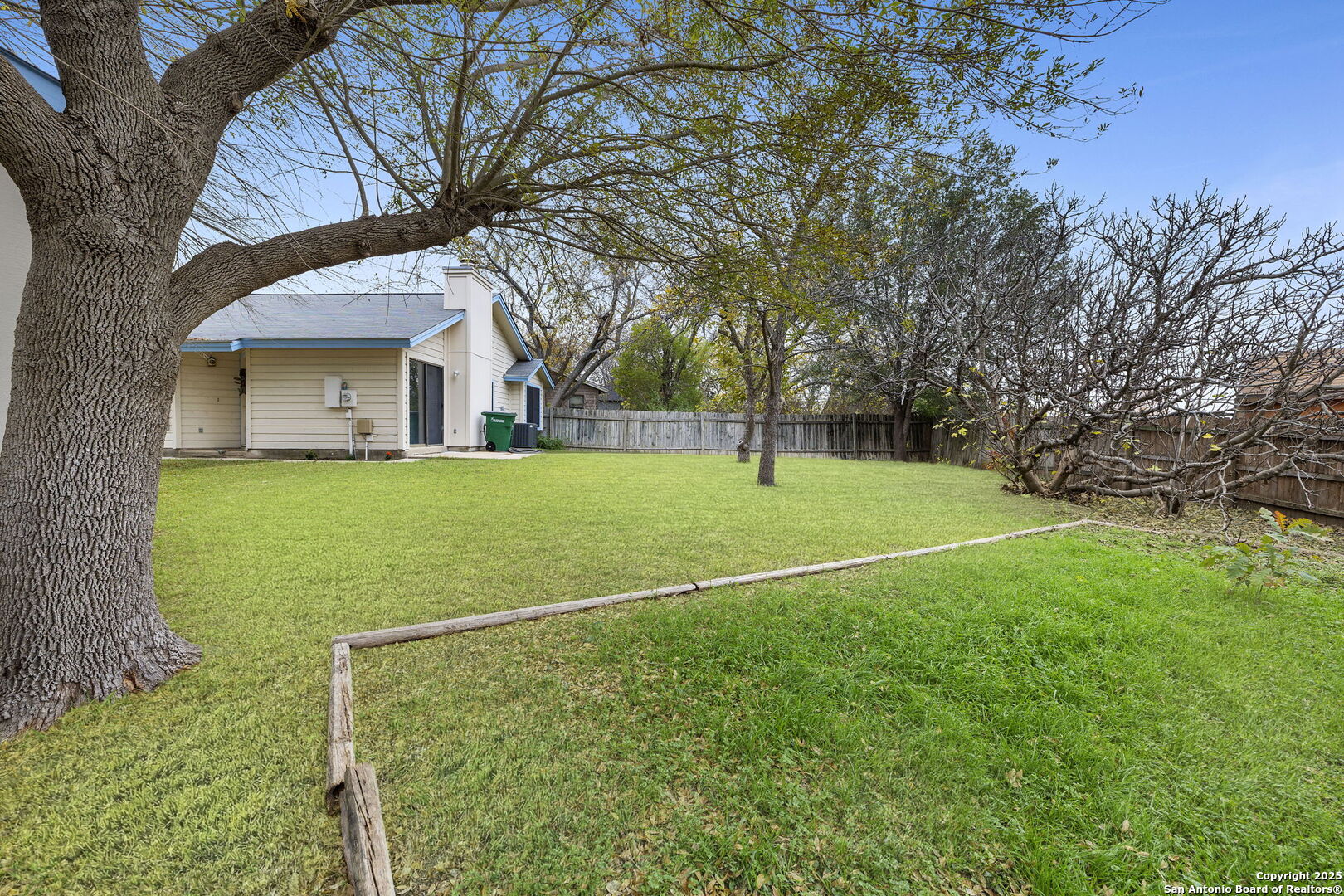 3807 Pine Breeze San Antonio TX 78247