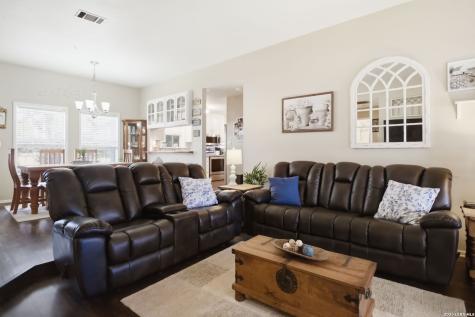 1354 Dawnridge Drive Canyon Lake TX 78133