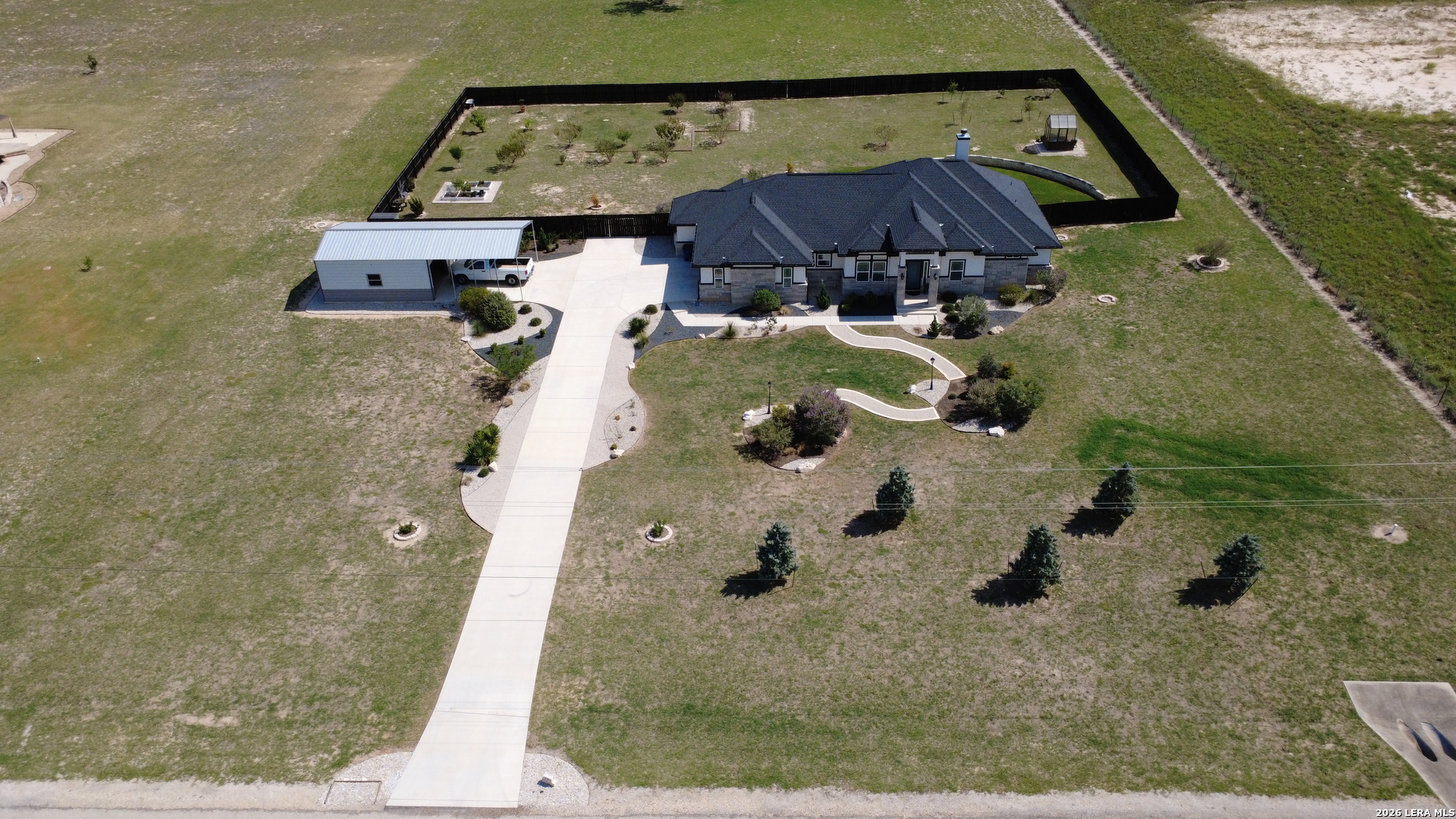 191 Triple R Drive La Vernia TX 78121