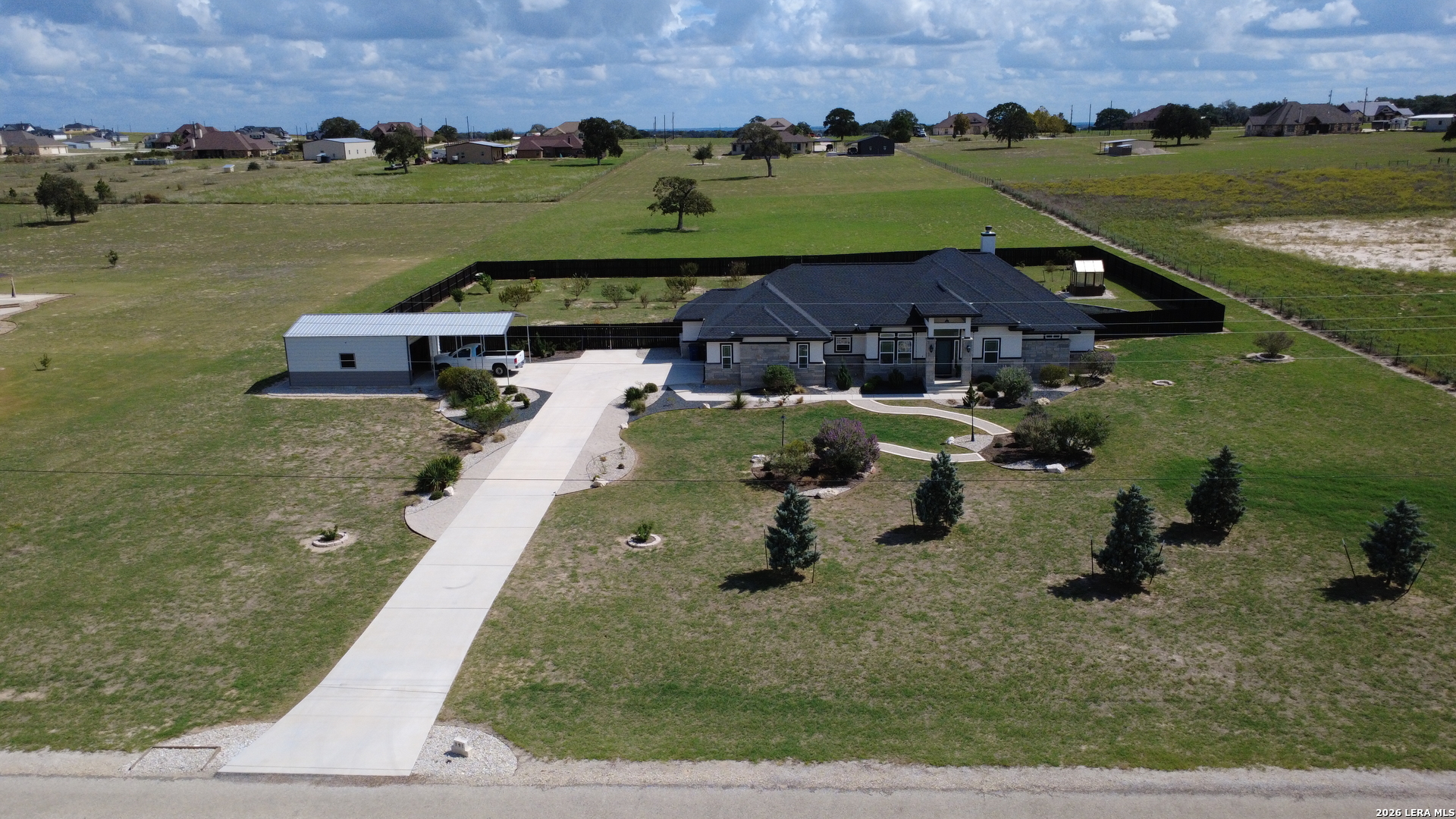 191 Triple R Drive La Vernia TX 78121