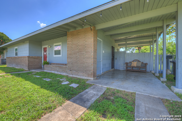 130 Knollwood Drive San Antonio TX 78227