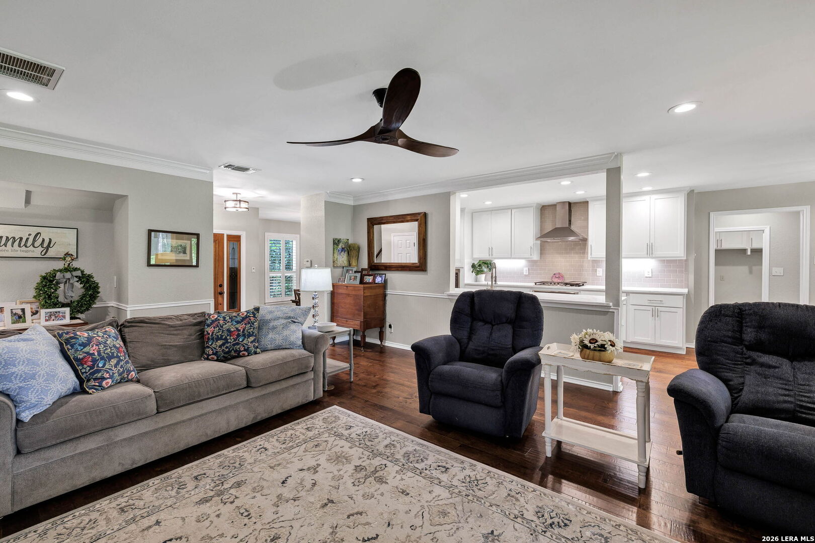 9207 Bigbury San Antonio TX 78254