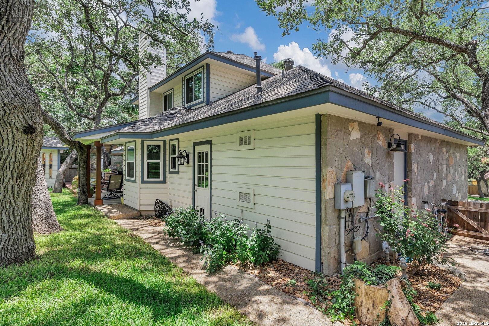 9207 Bigbury San Antonio TX 78254