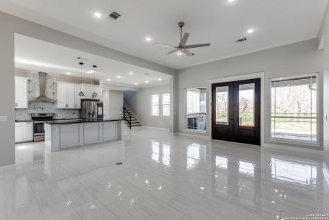 485 Post Oak Gonzales TX 78629