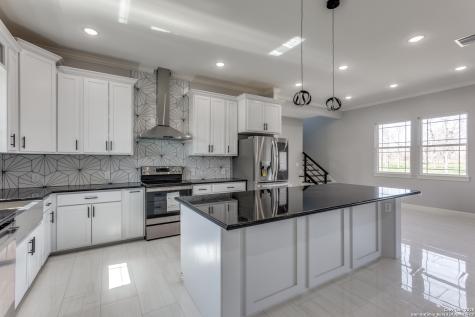 485 Post Oak Gonzales TX 78629