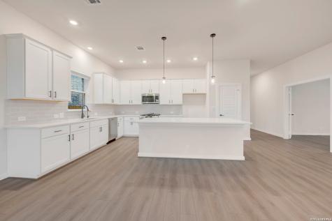 1827 Lost Cedar New Braunfels TX 78132