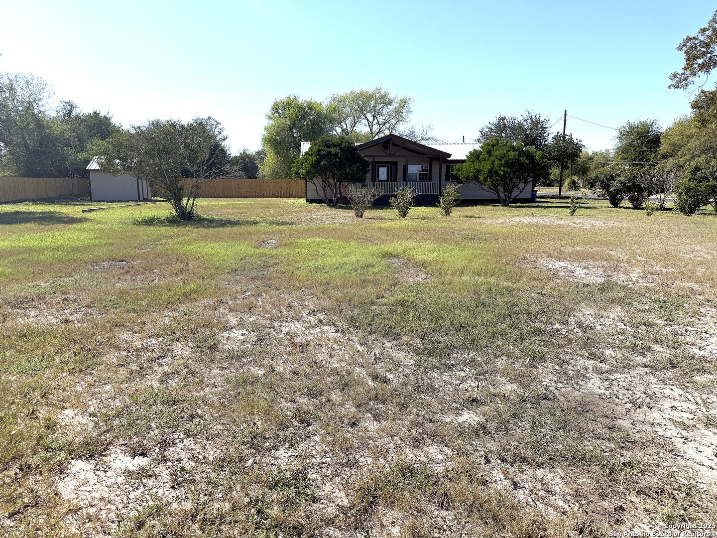 305 Youst Beeville TX 78102