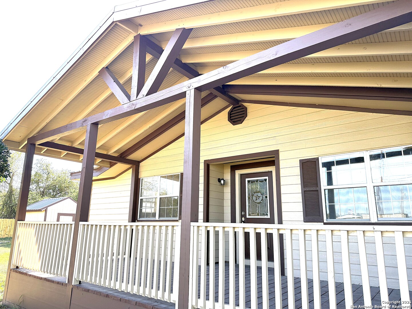 305 Youst Beeville TX 78102