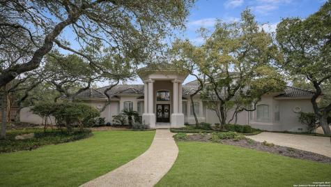 302 Pagoda Oak Shavano Park TX 78230