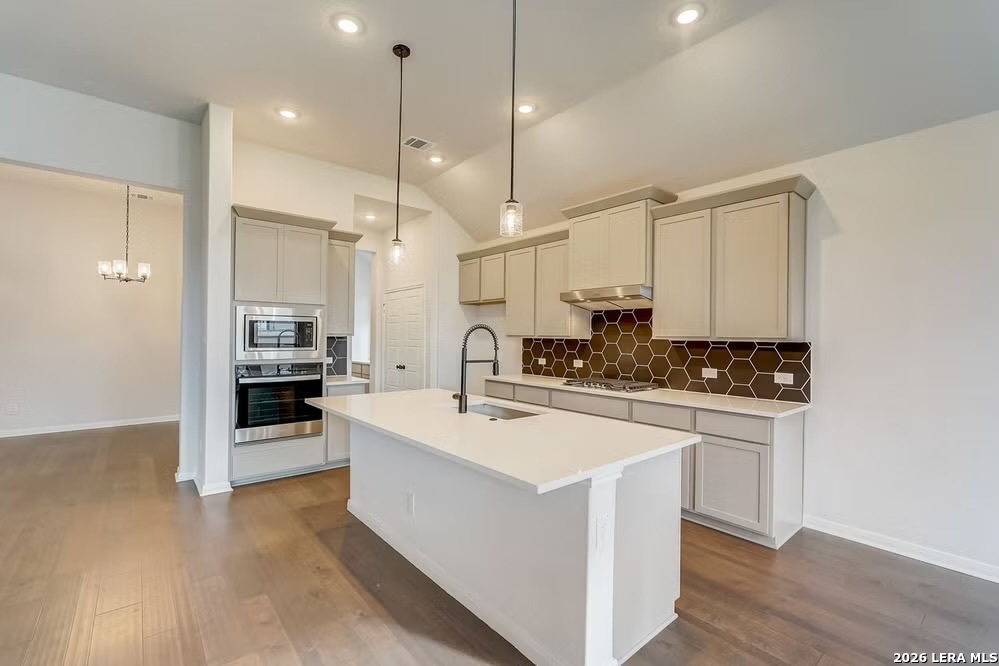 4010 Ashbrook Schertz TX 78124