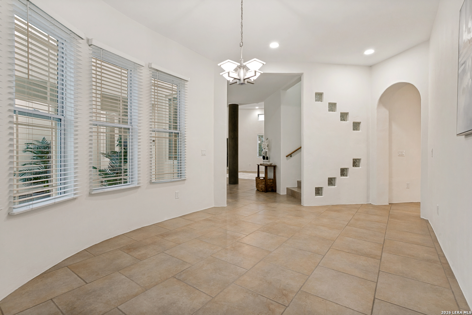 910 Silent Hollow San Antonio TX 78260