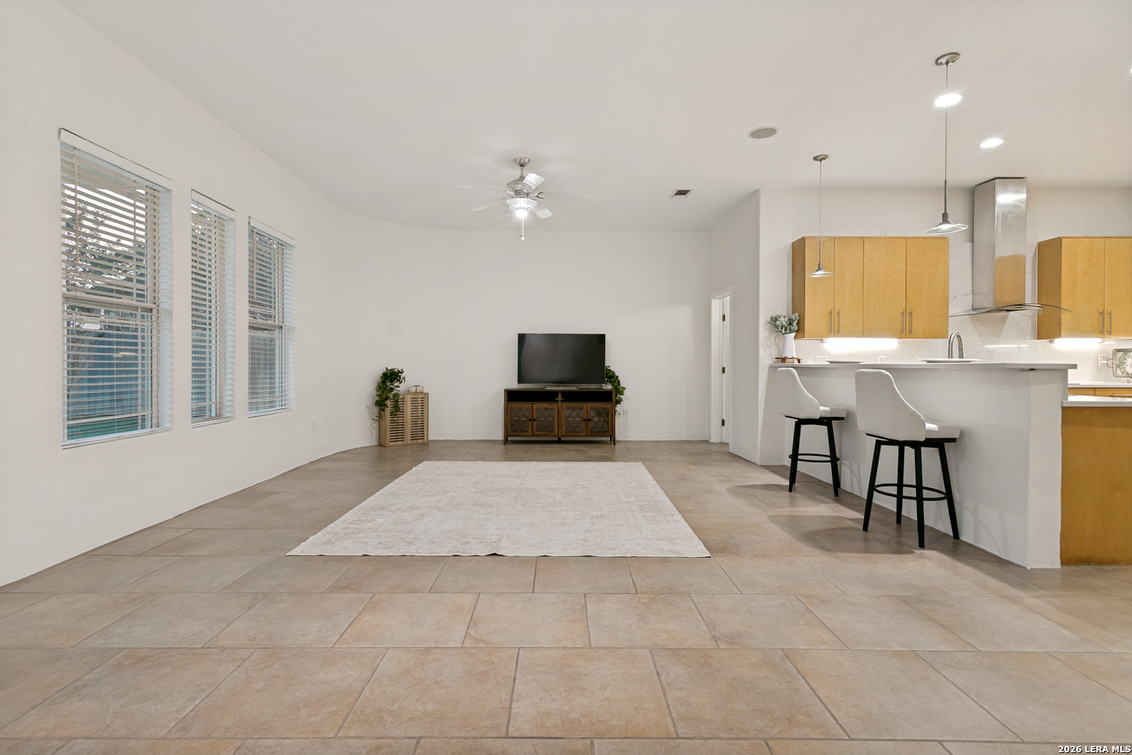 910 Silent Hollow San Antonio TX 78260