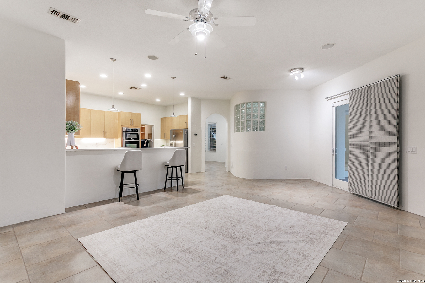 910 Silent Hollow San Antonio TX 78260