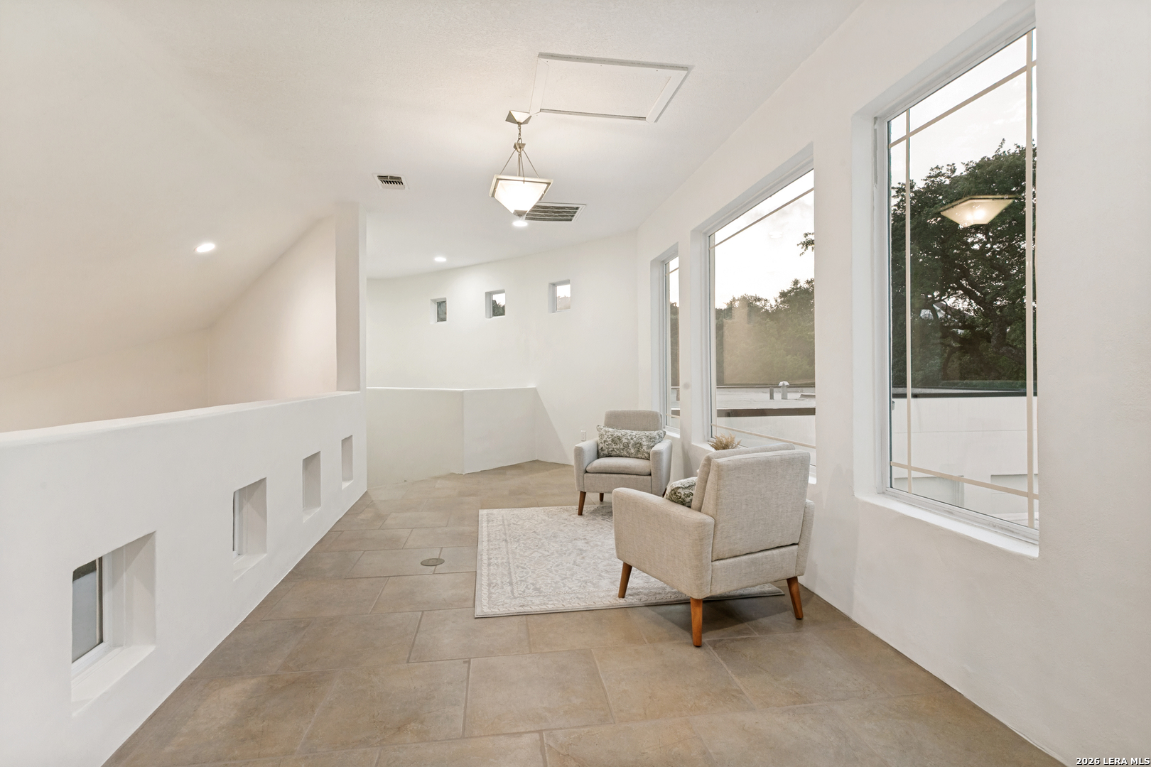 910 Silent Hollow San Antonio TX 78260